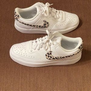 100% Auth Nike Court Vision Sneakers